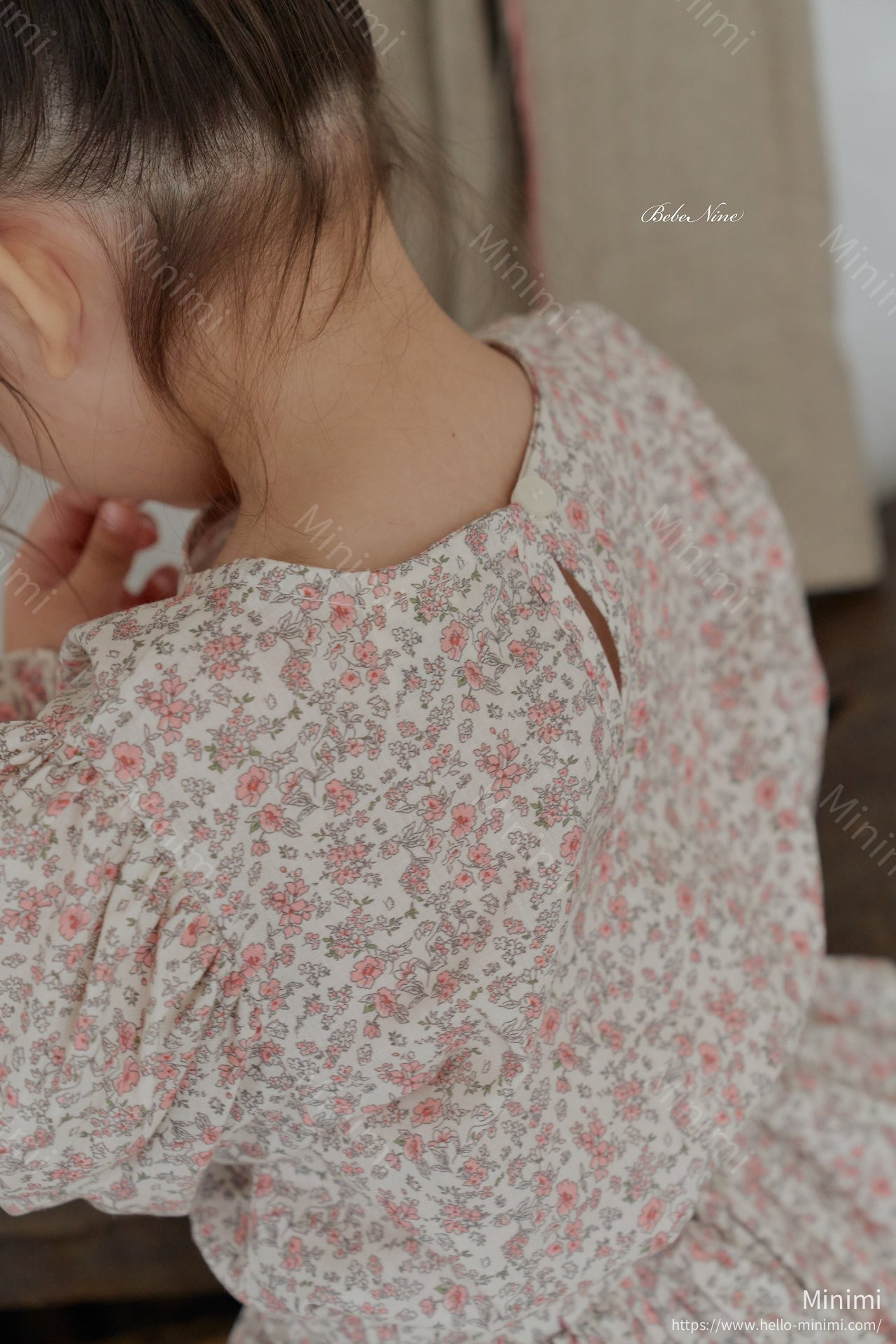 bebe nine Hera Blouse 細節圖 13