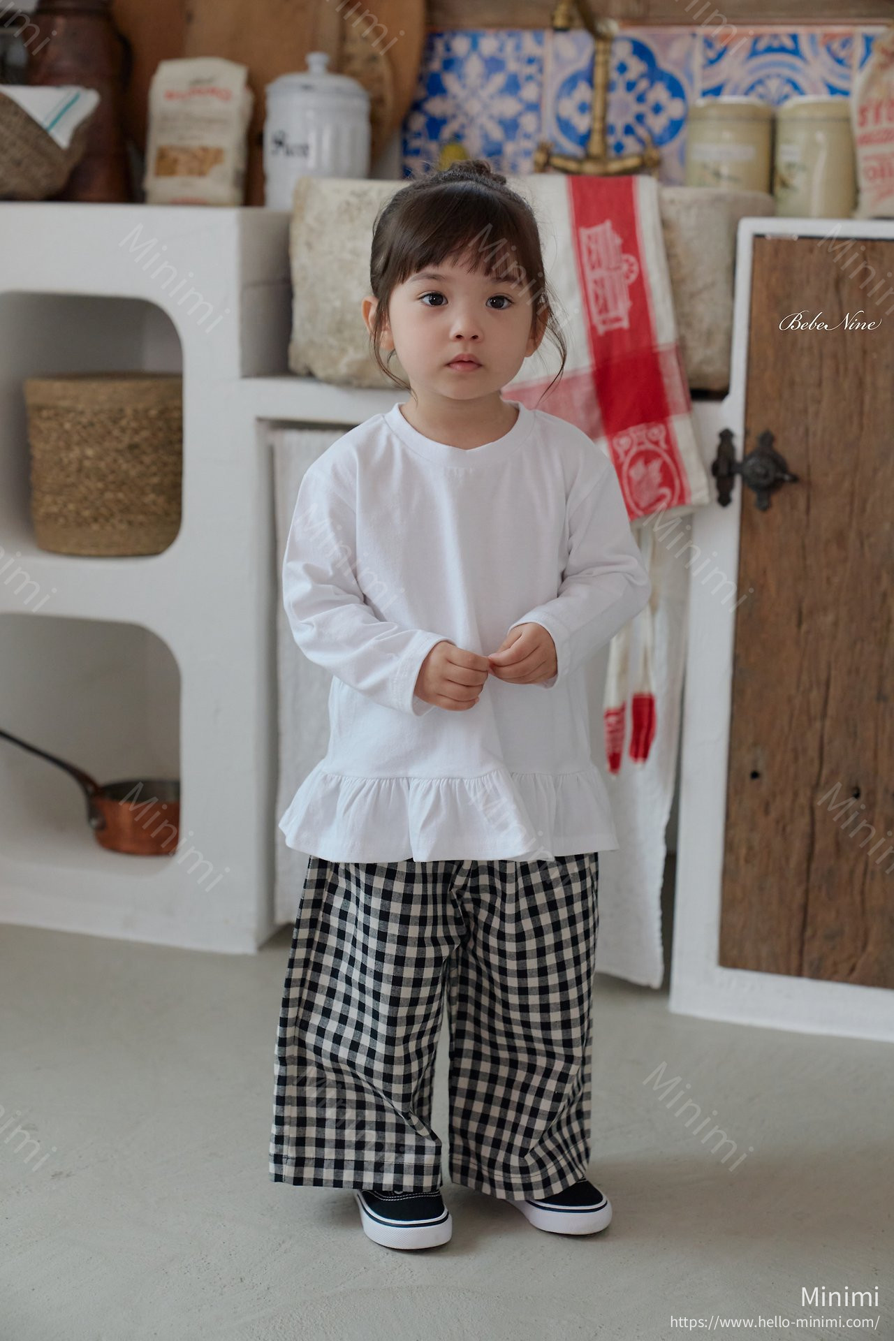 bebe nine Basic Ruffle Tee 細節圖 4