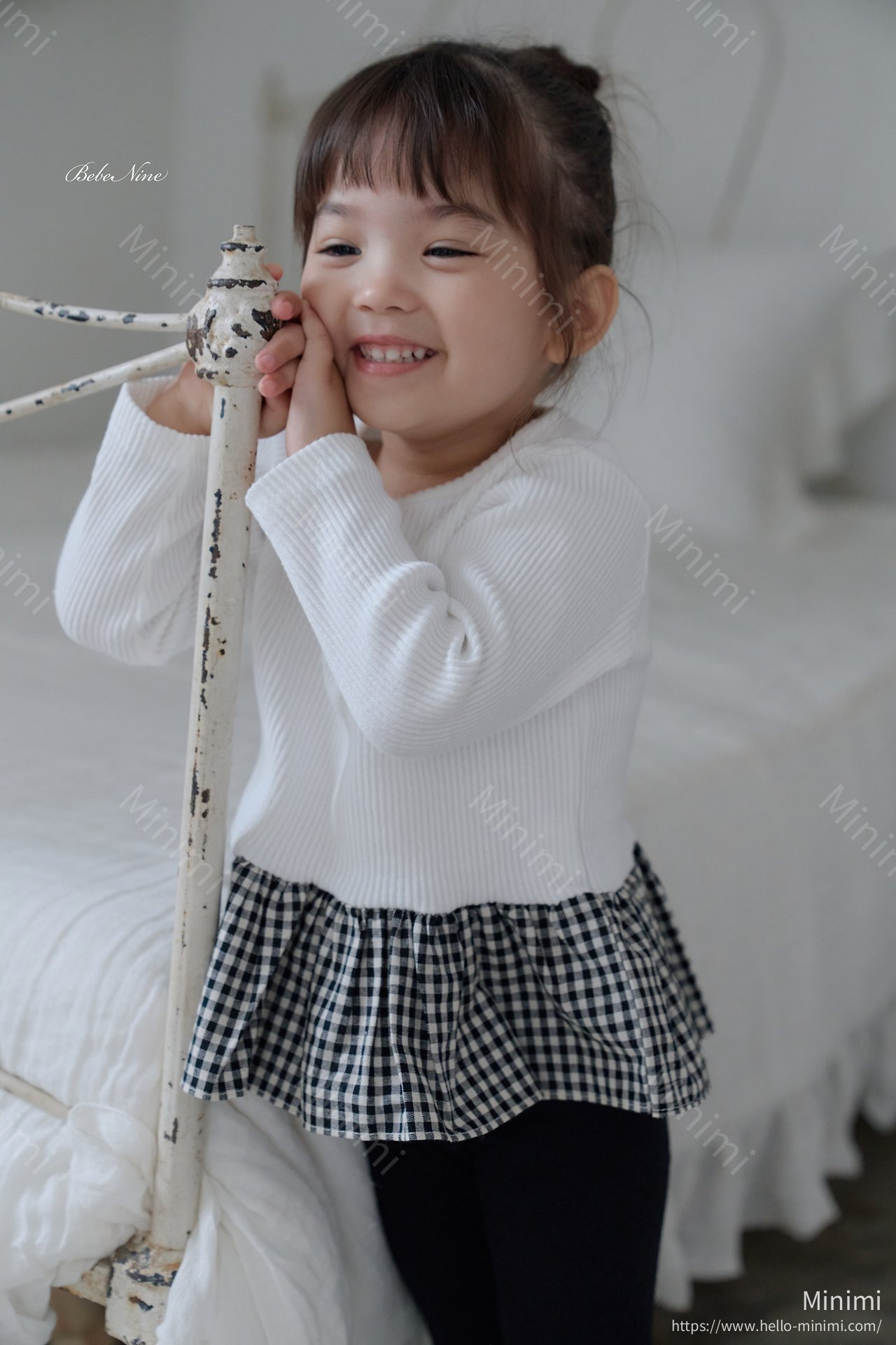bebe nine Shine Blouse 細節圖 4