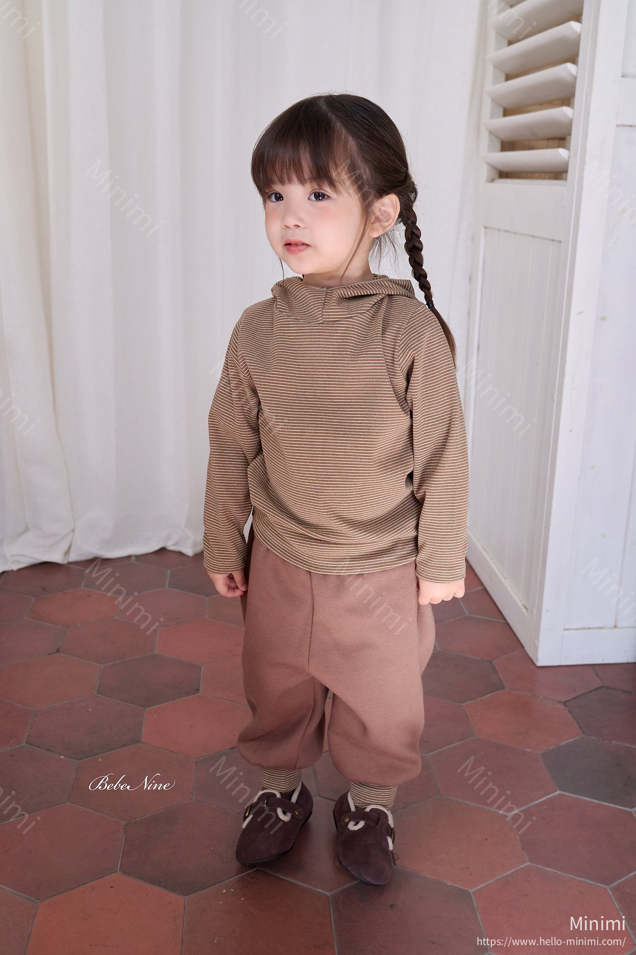 bebe nine Holic Hoodie 細節圖 6