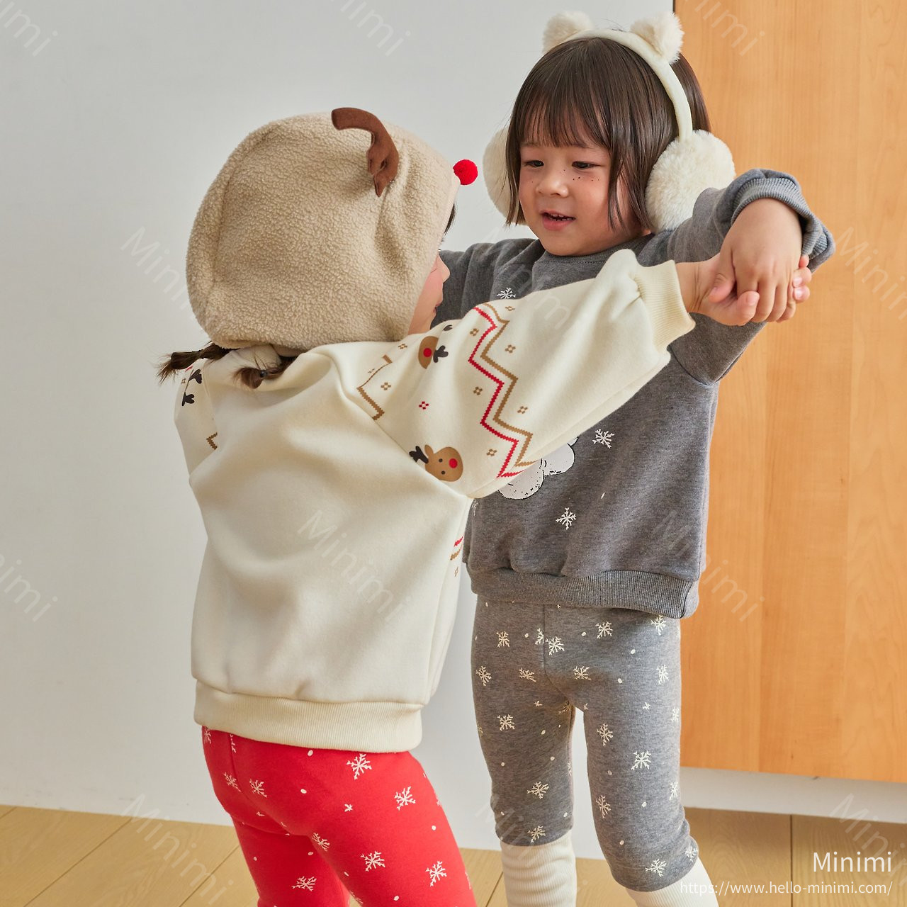 1st BLUE Christmas Rudolph Cookie Sweatshirt 細節圖 9