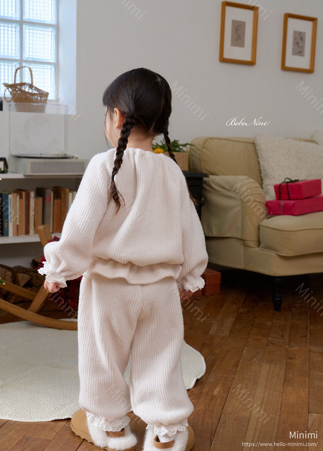 bebe nine Heart Brushed-Lining Frill Top 細節圖 11