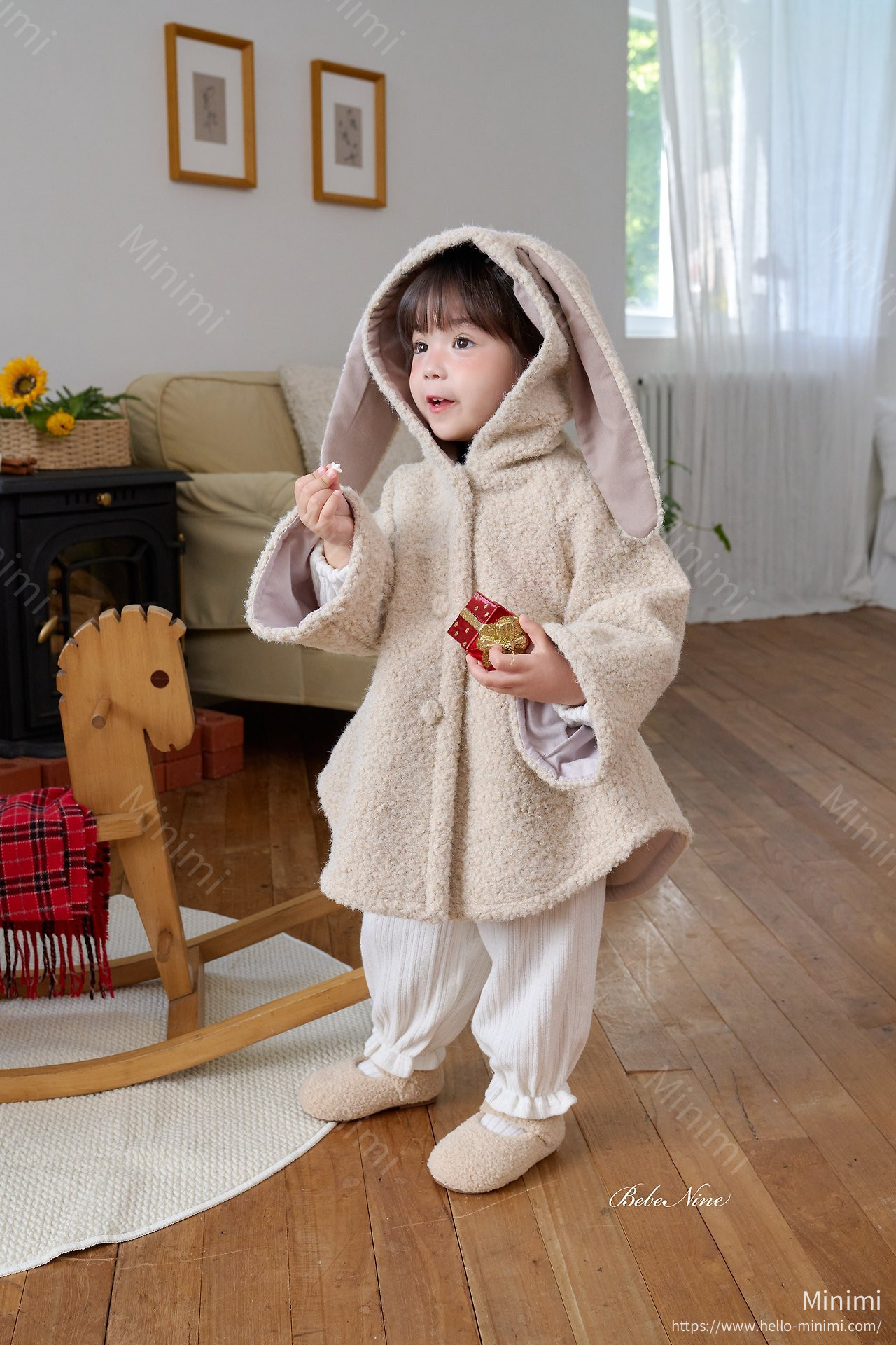 bebe nine Rabbit Cape Coat 細節圖 8