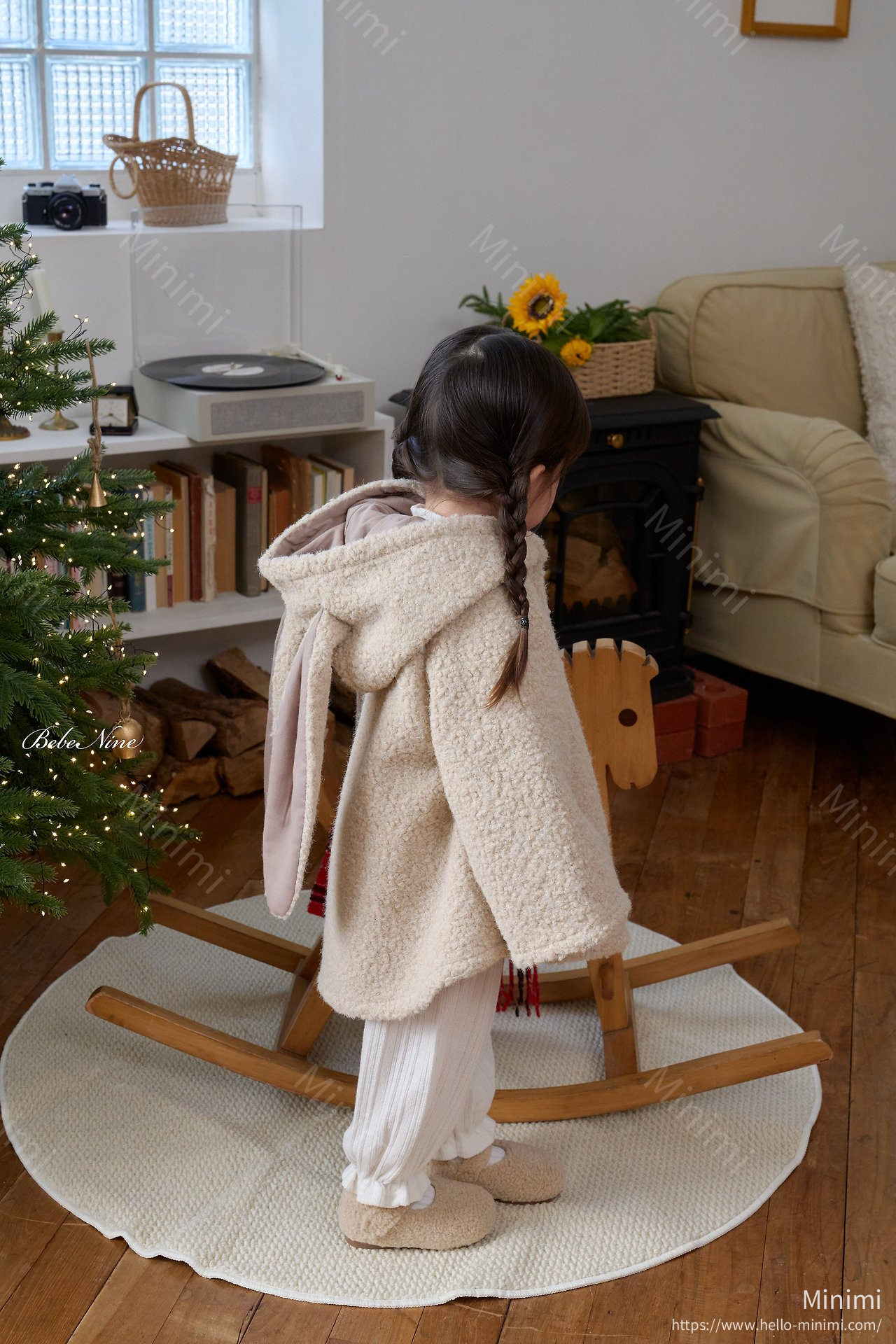 bebe nine Rabbit Cape Coat 細節圖 4