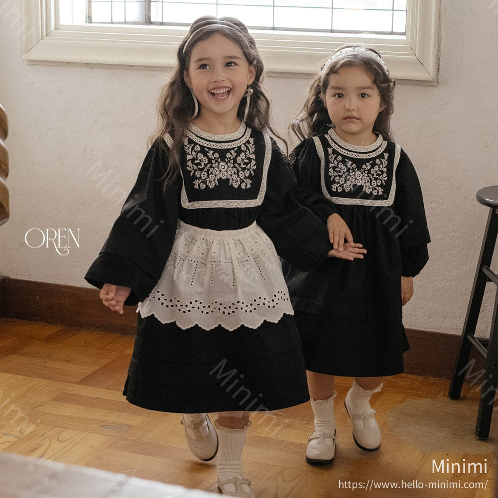 Olive + Garden Lace Apron