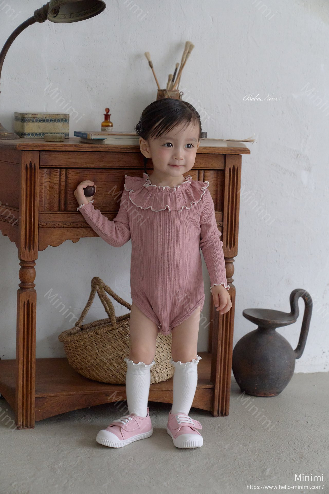Castella Suit