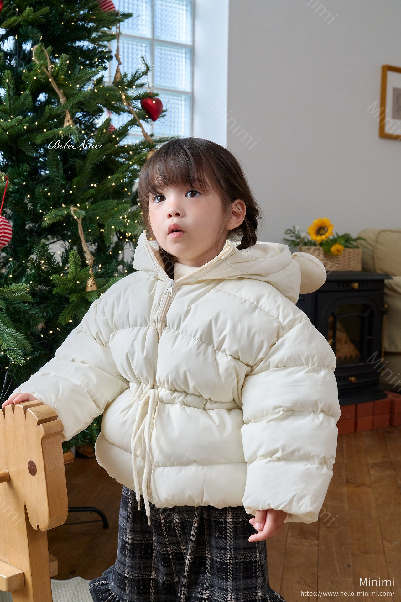 bebe nine Arc Bear Padded Jacket 細節圖 3