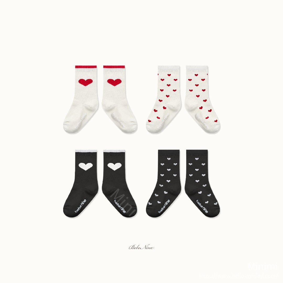 Nine Heart Knee Socks Set