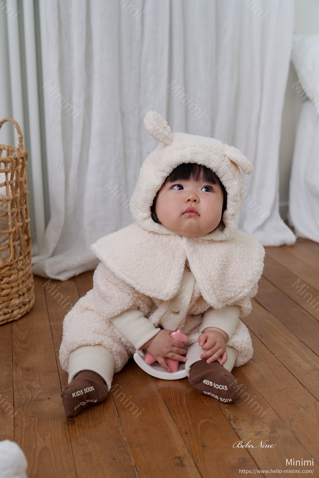 bebe nine Cloud Cape 細節圖 7