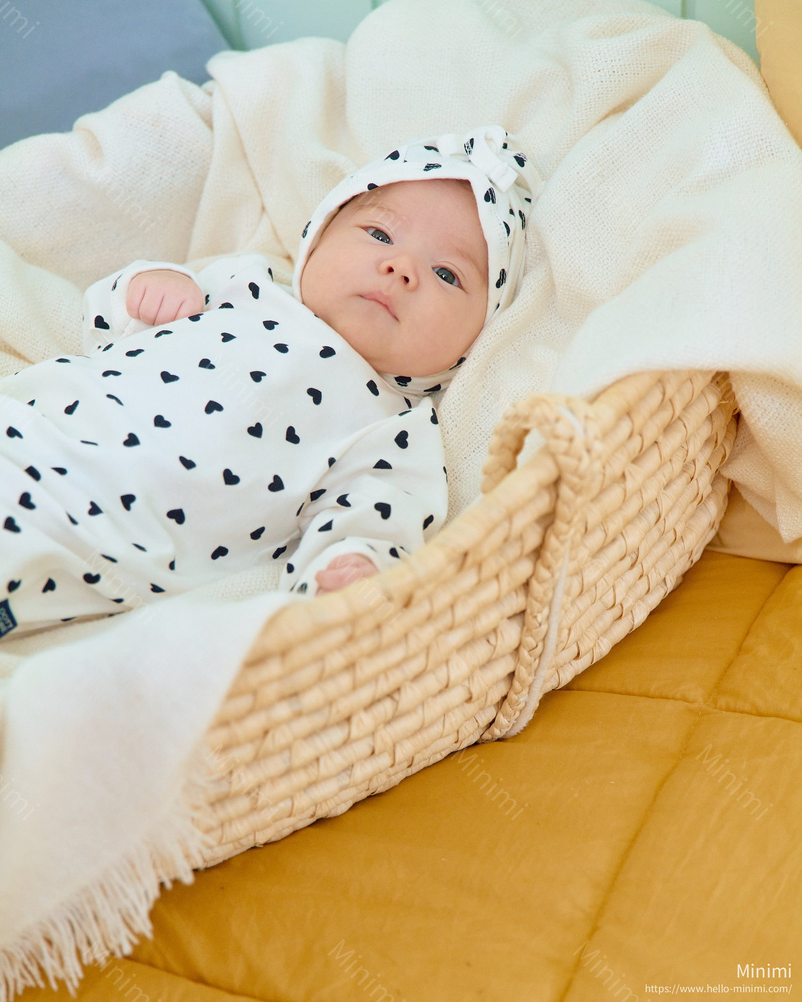oott bebe Petite Heart Full Bodysuit + Bonnet Set 細節圖 18