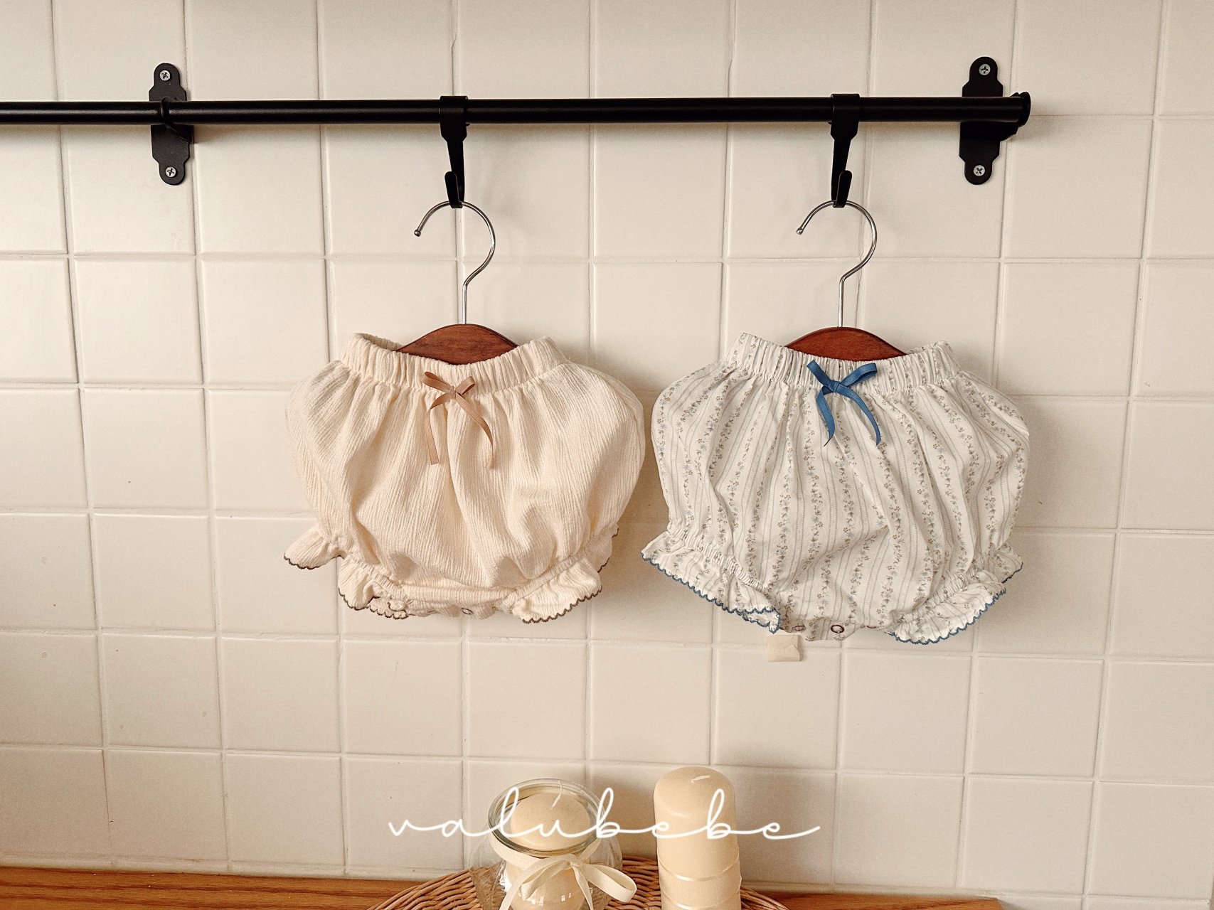 Berry Frill Bloomers