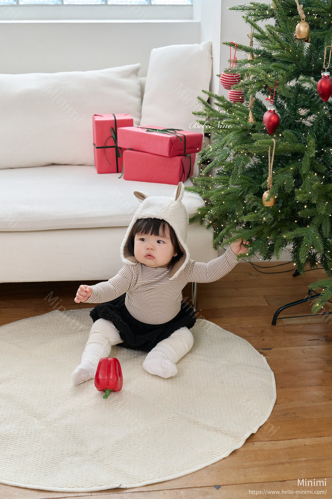 bebe nine Soft Mock-Neck Top 細節圖 8