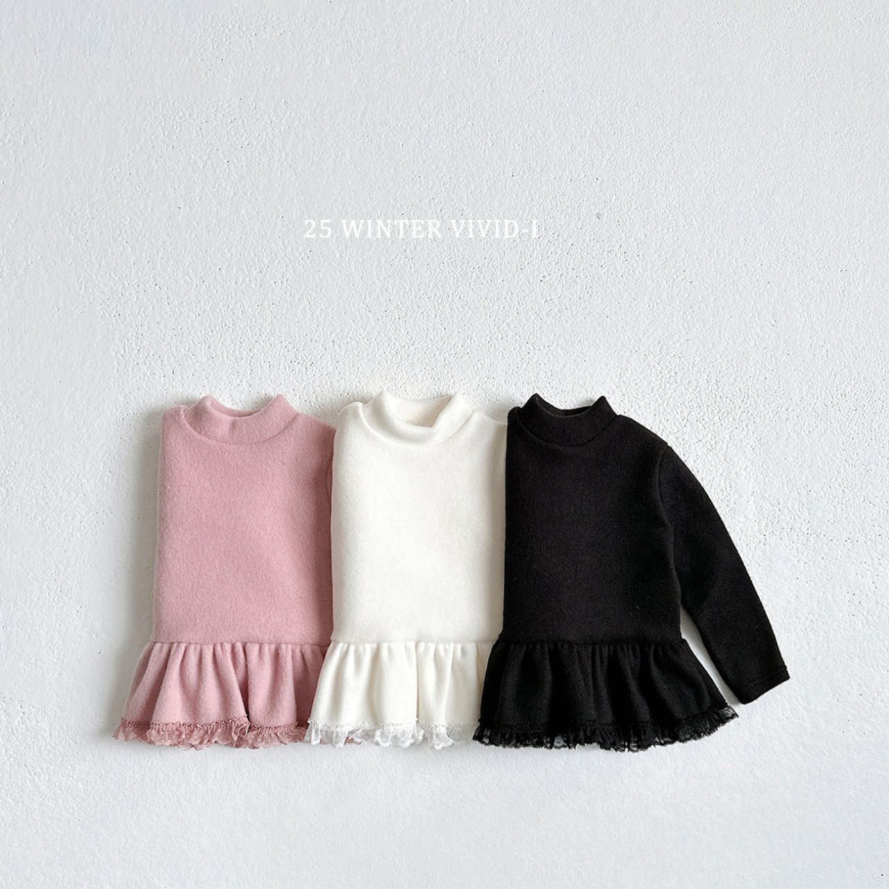Frill Mock Neck T-shirt