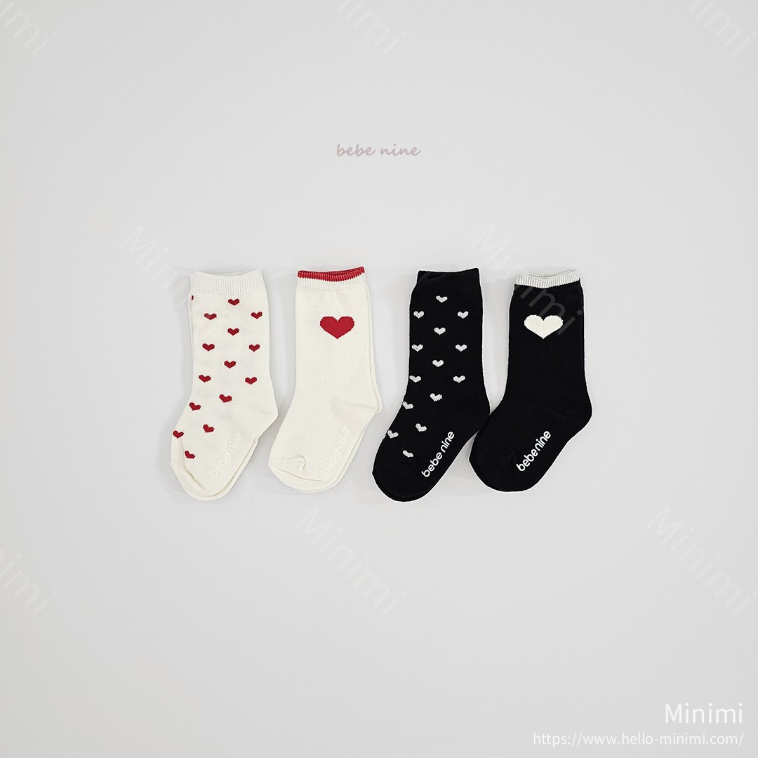 Nine Heart Knee Socks Set