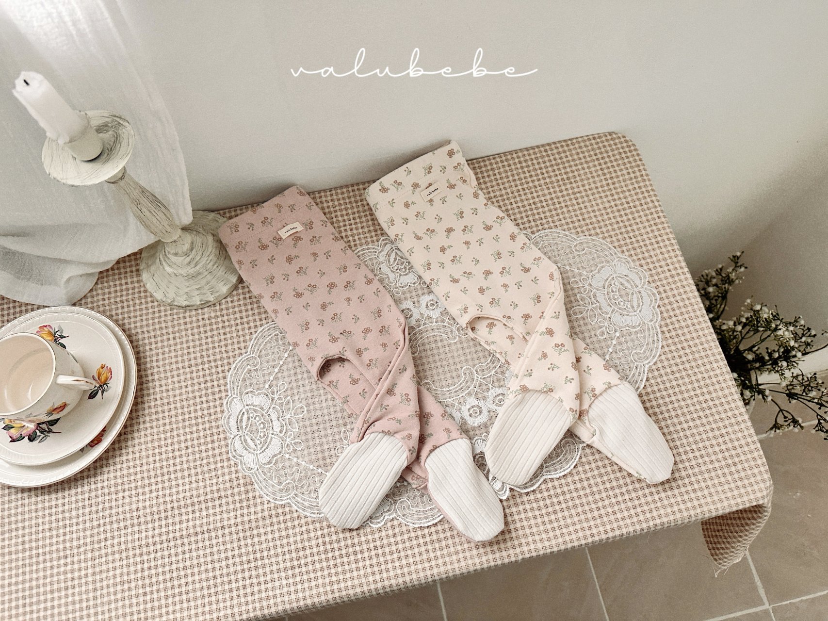 Luna Flower Footed Leggings