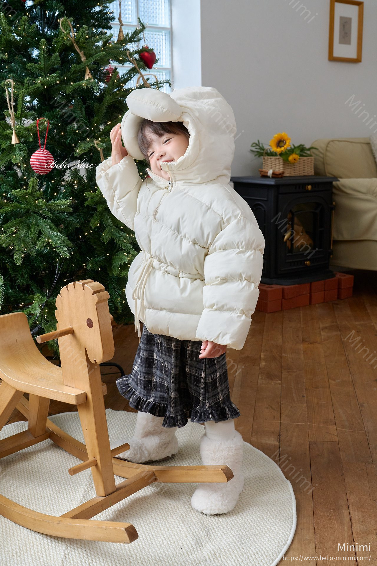 bebe nine Arc Bear Padded Jacket 細節圖 4