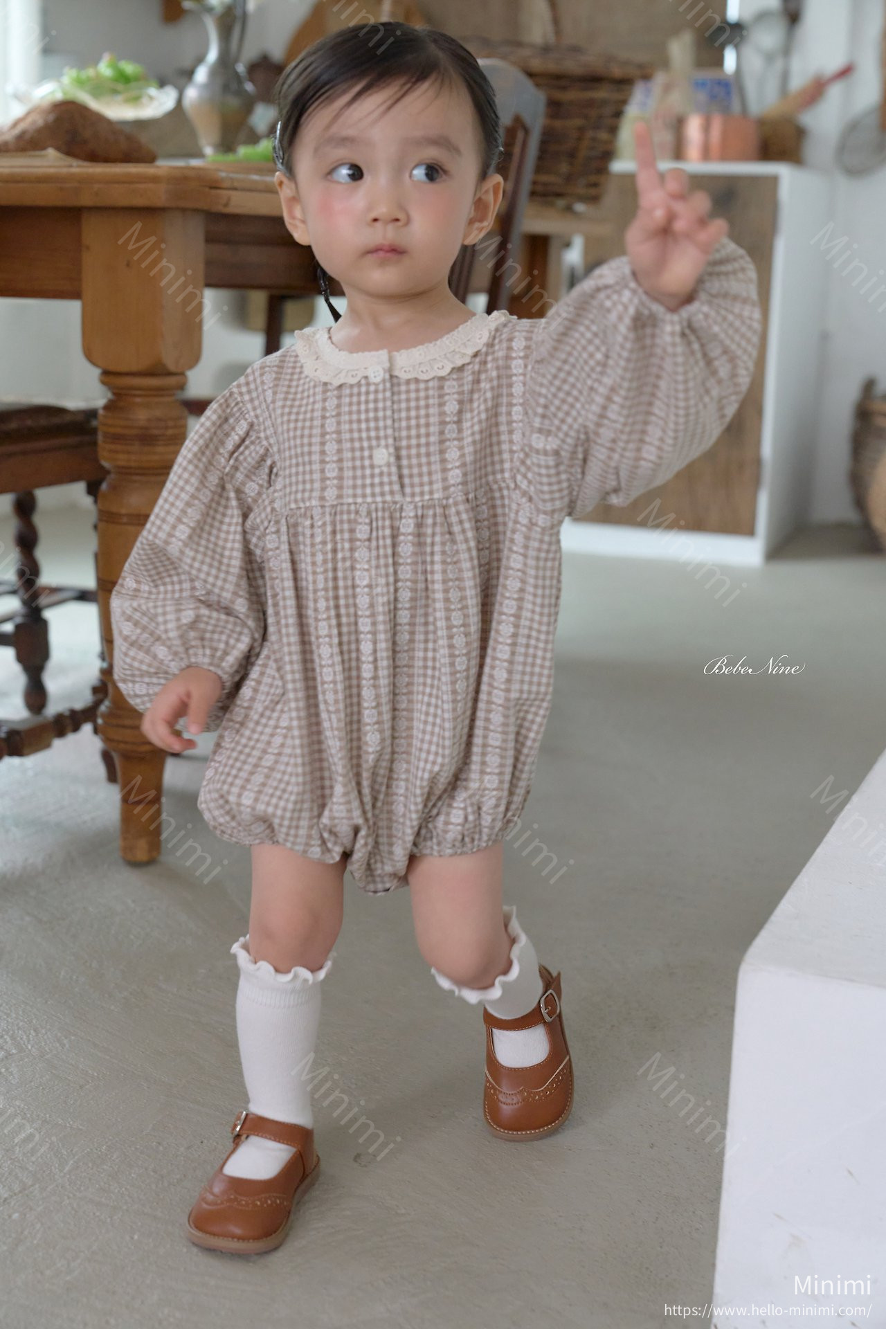 bebe nine Lottie Suit 細節圖 3