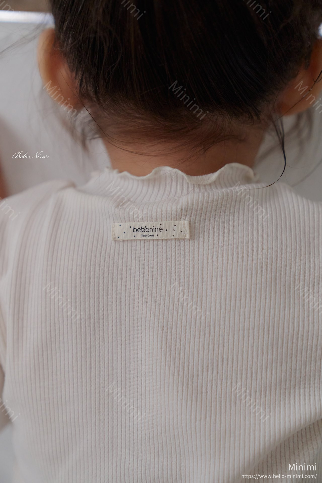 bebe nine Soft Ruffle Rib Tee 細節圖 7