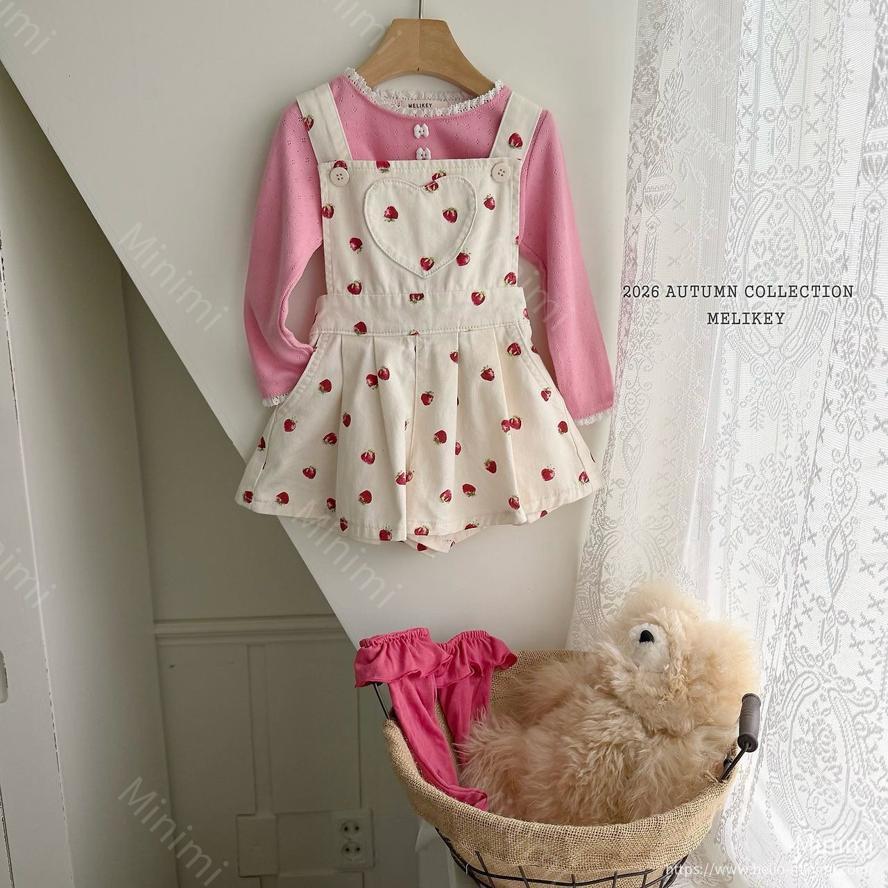 Melikey Strawberry Heart Overalls 細節圖 7