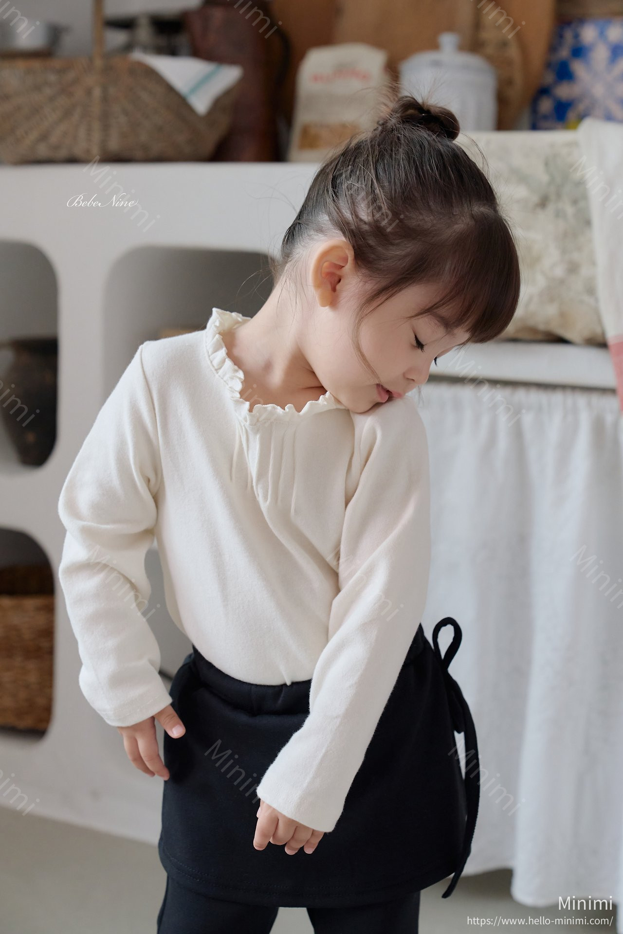 bebe nine Essence Frill Tee 細節圖 3