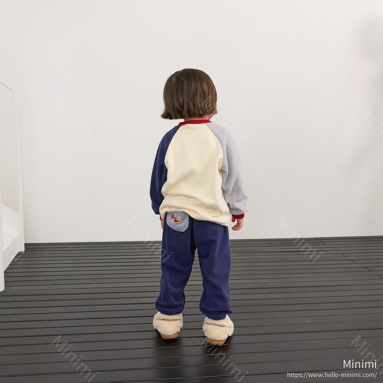 1st BLUE Boucle Car Sweatshirt 細節圖 8