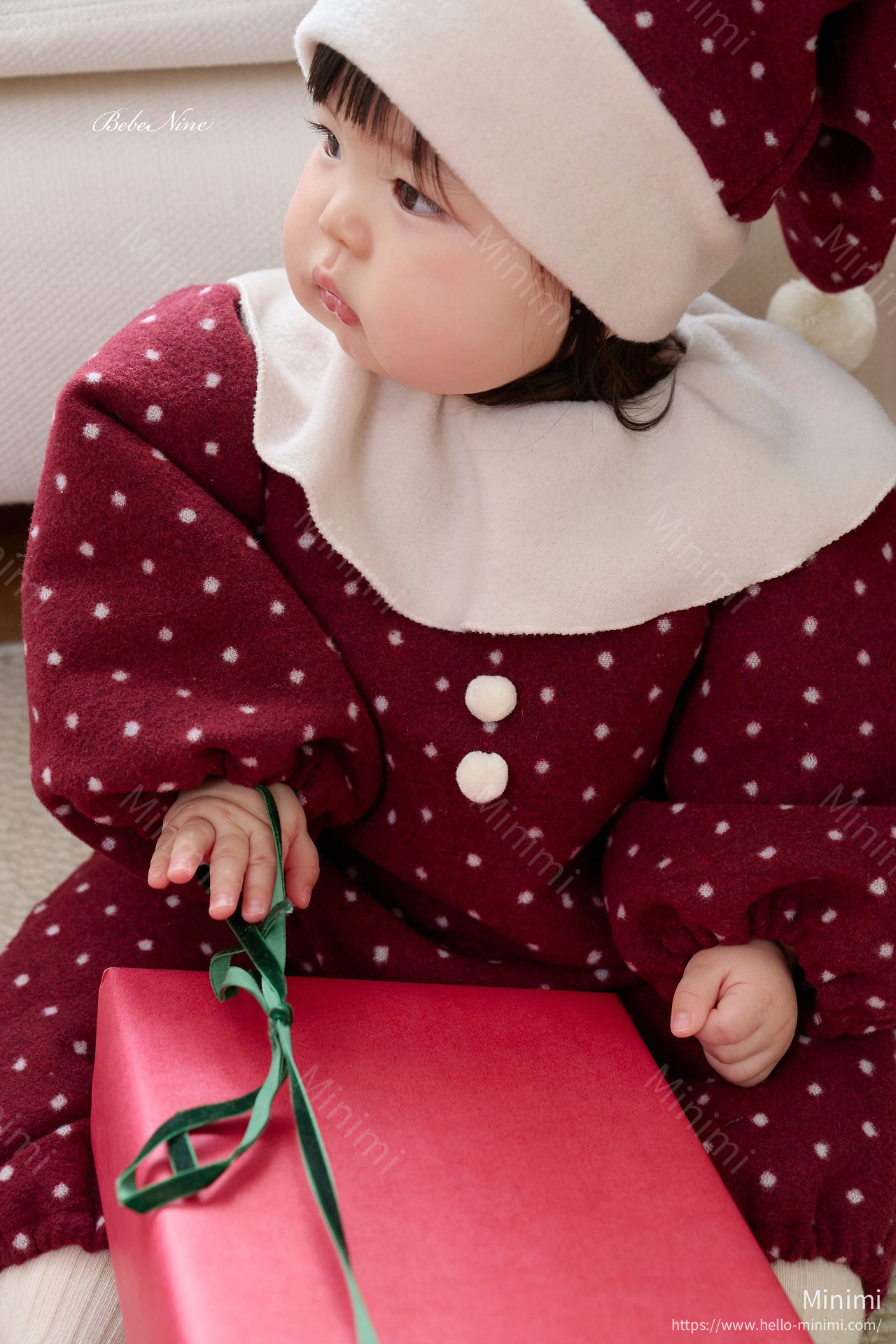 bebe nine Pom-Pom Collar Romper 細節圖 3