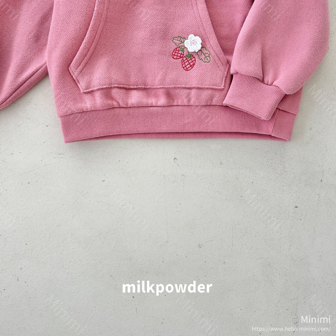 milkpowder Strawberry Pocket Sweatshirt 細節圖 15