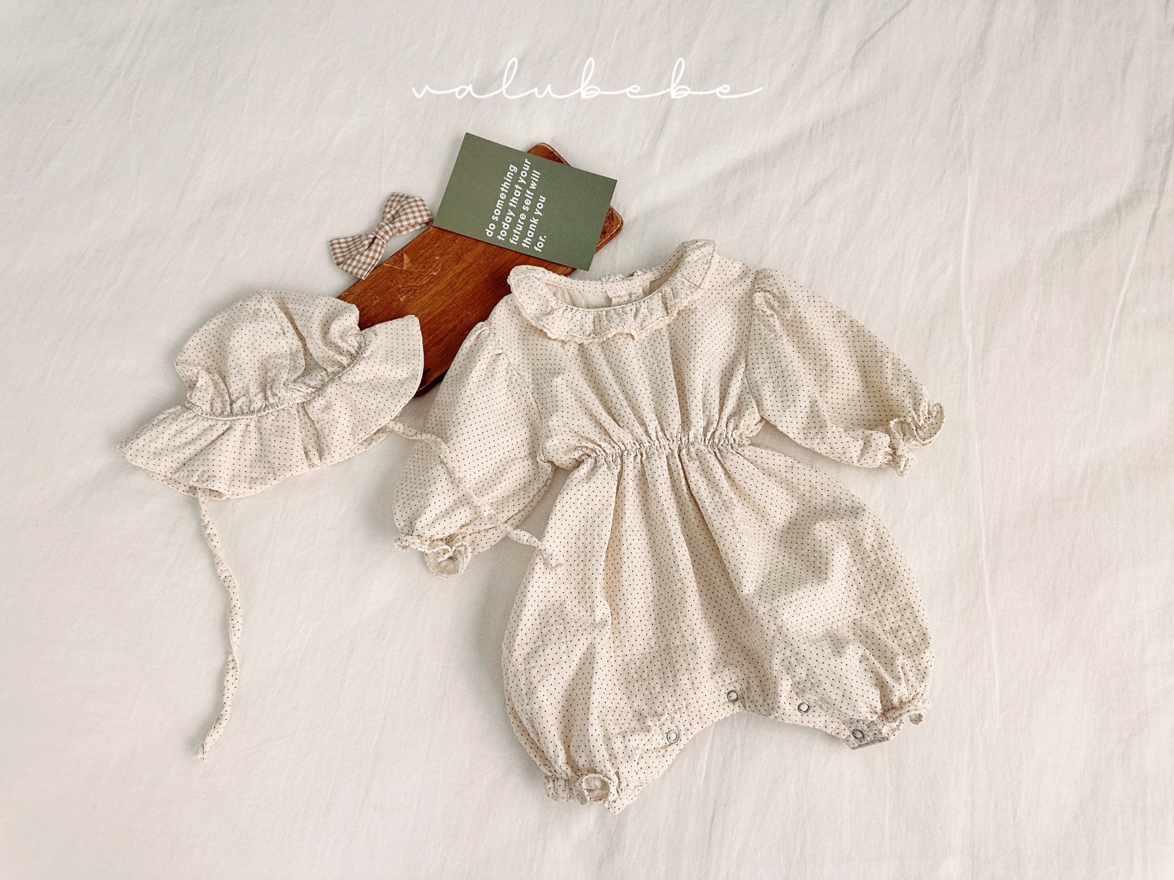 Dot Frill Suit