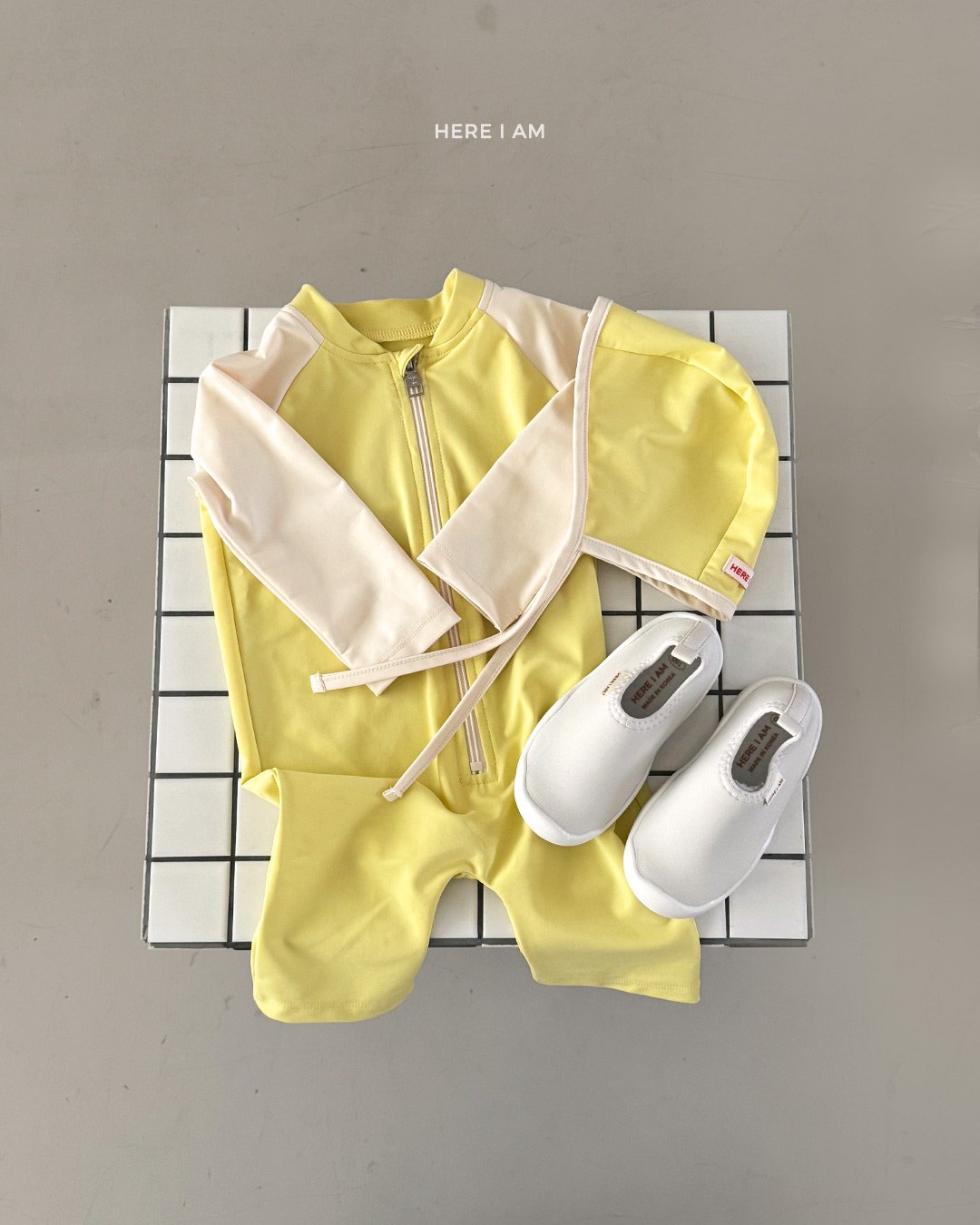 HERE I AM Bunny Rashguard Suit 細節圖 5