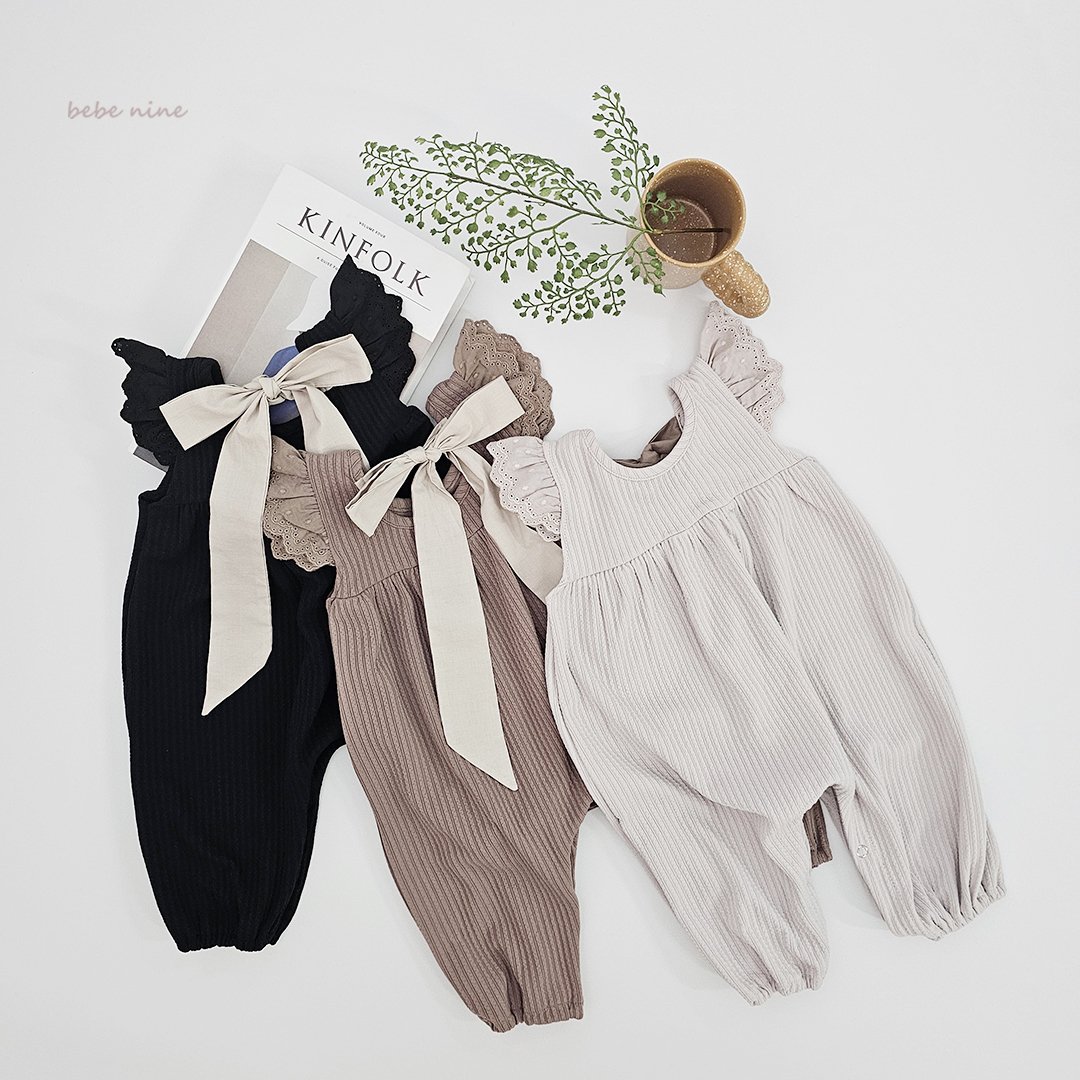 Nine Angel Ribbon Suit