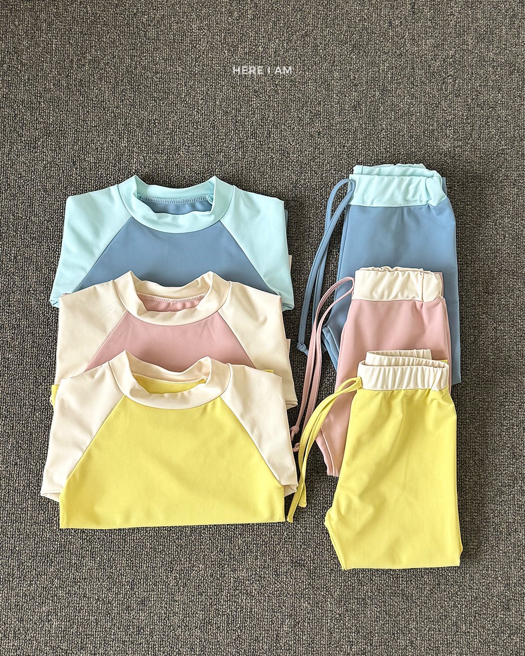 HERE I AM Bunny Rashguard Set - 韓國童裝代購主圖