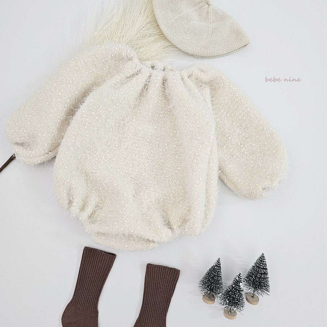 Fluffy Snowflake Suit