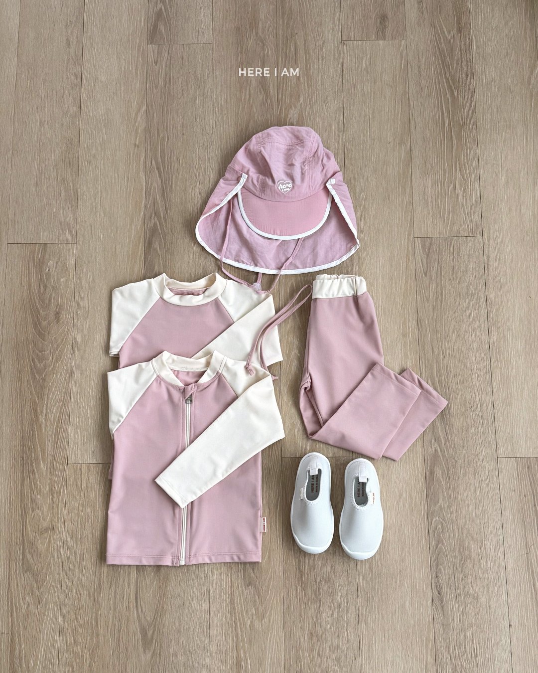 HERE I AM Bunny Flap Cap 細節圖 2