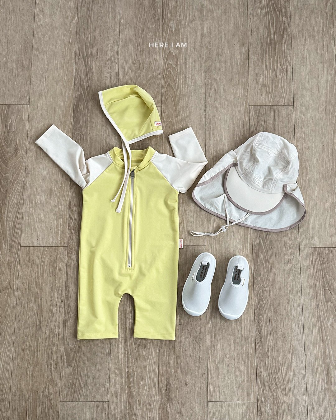 HERE I AM Bunny Rashguard Suit 細節圖 3