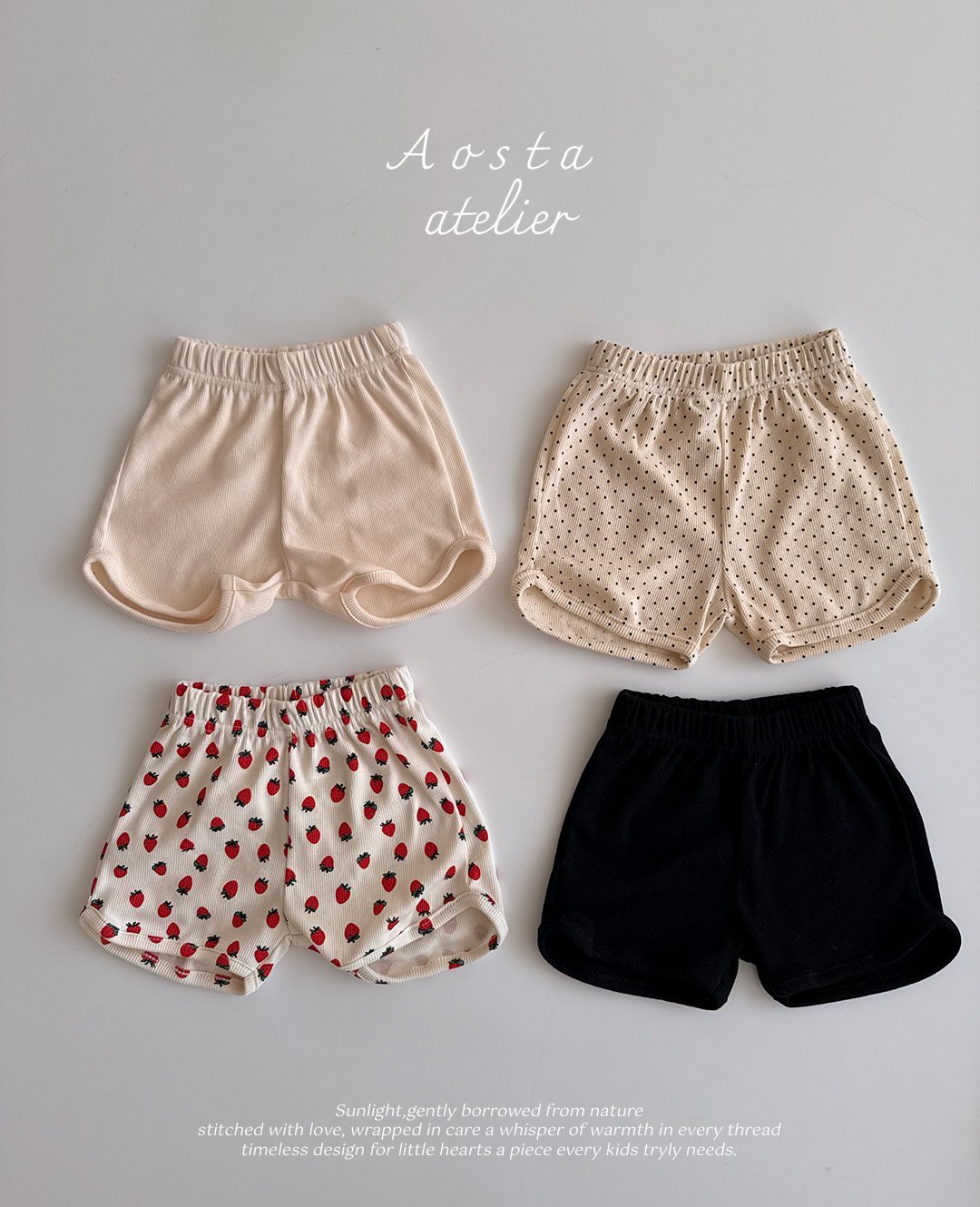 Lip Short Pants