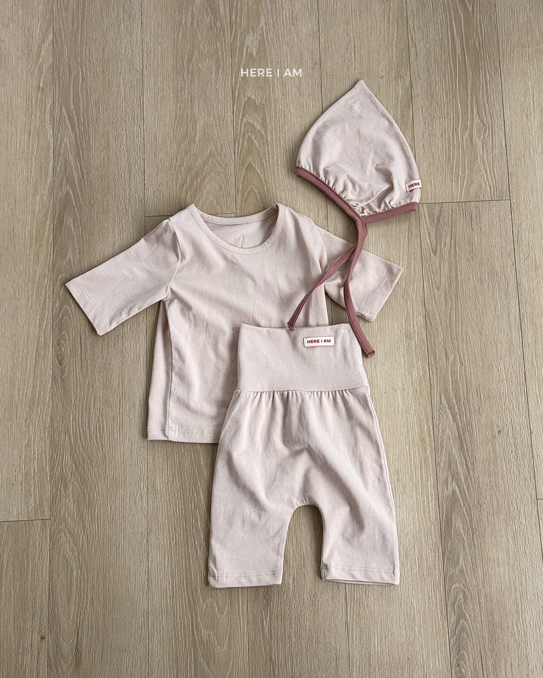 HERE I AM Plain 3/4 Loungewear 細節圖 1